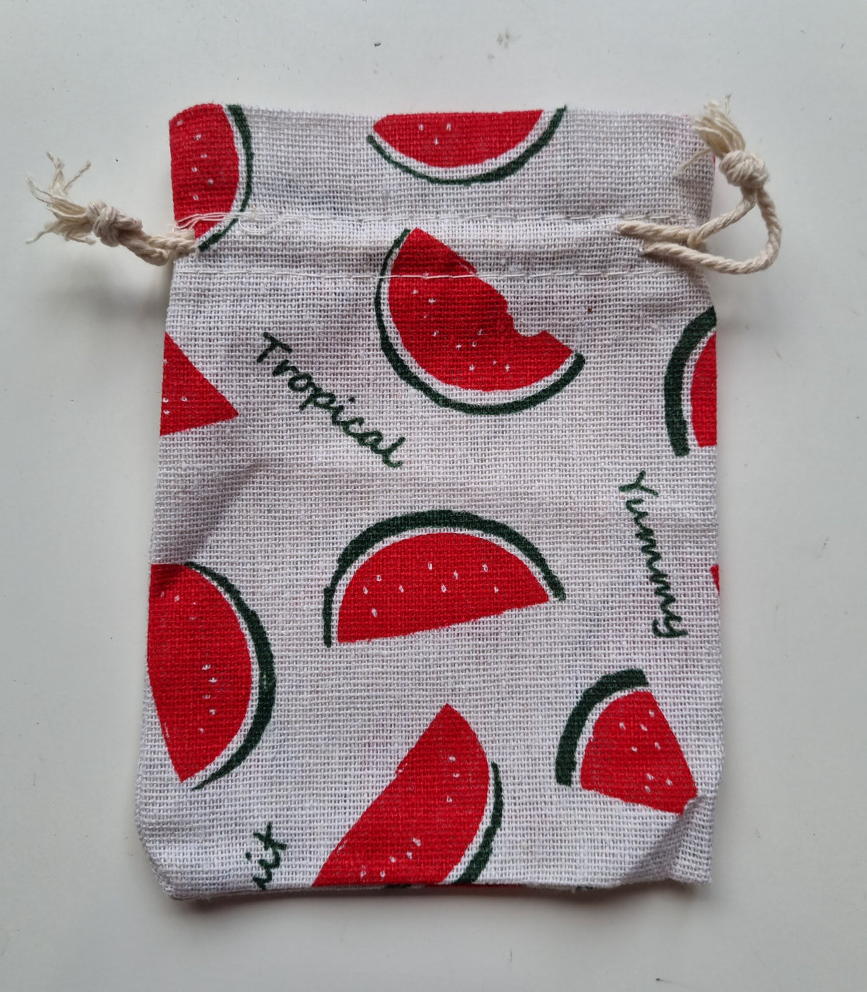 Comfee Power Square or Comfee Heart Travel Bag