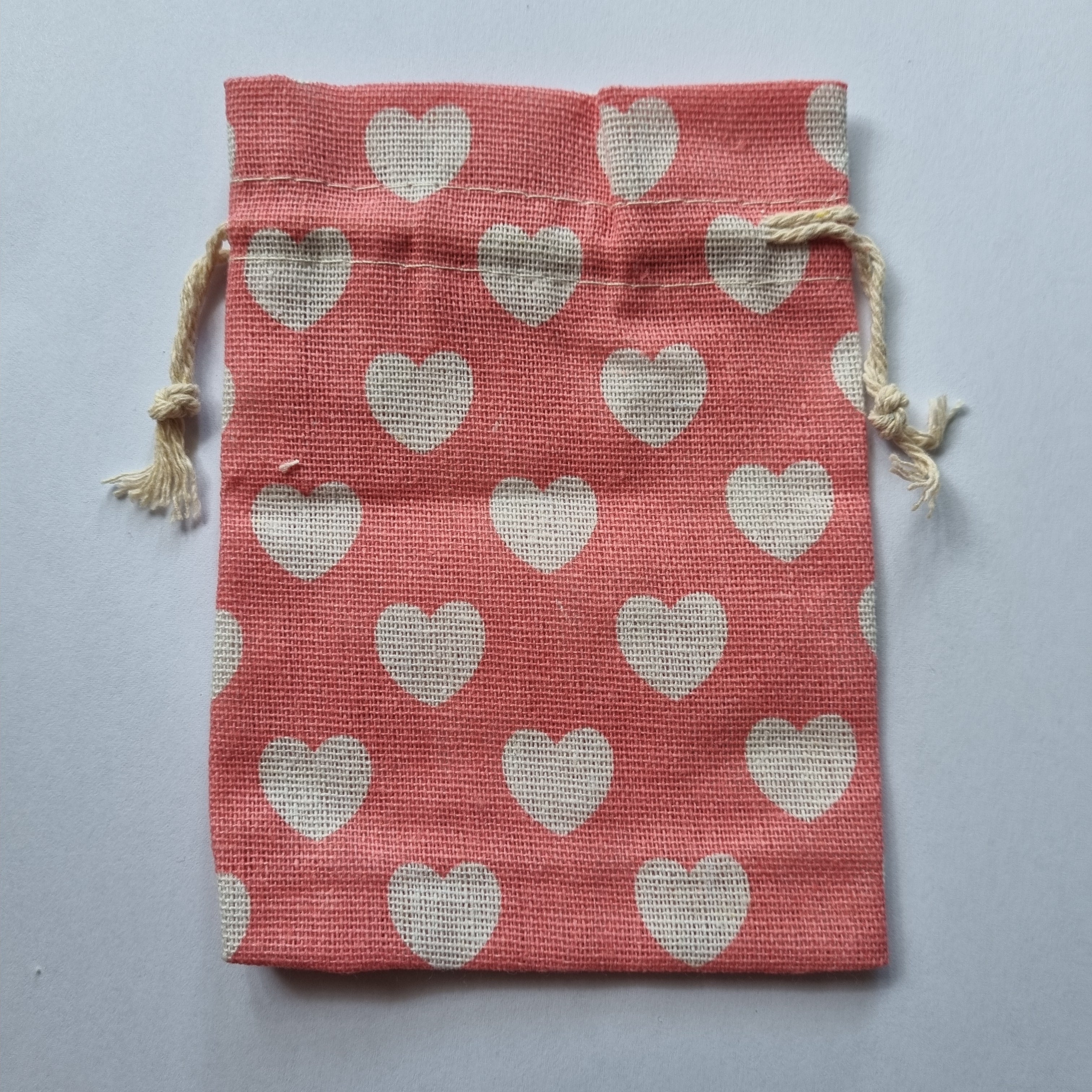 Comfee Power Square or Comfee Heart Travel Bag